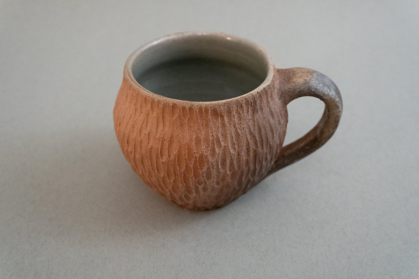 small mug/tea cup