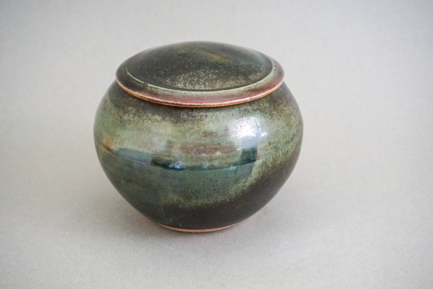 lidded jar