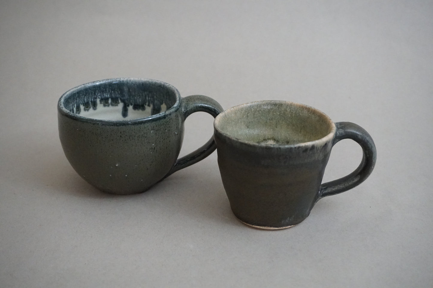 small coffe or tea mugs